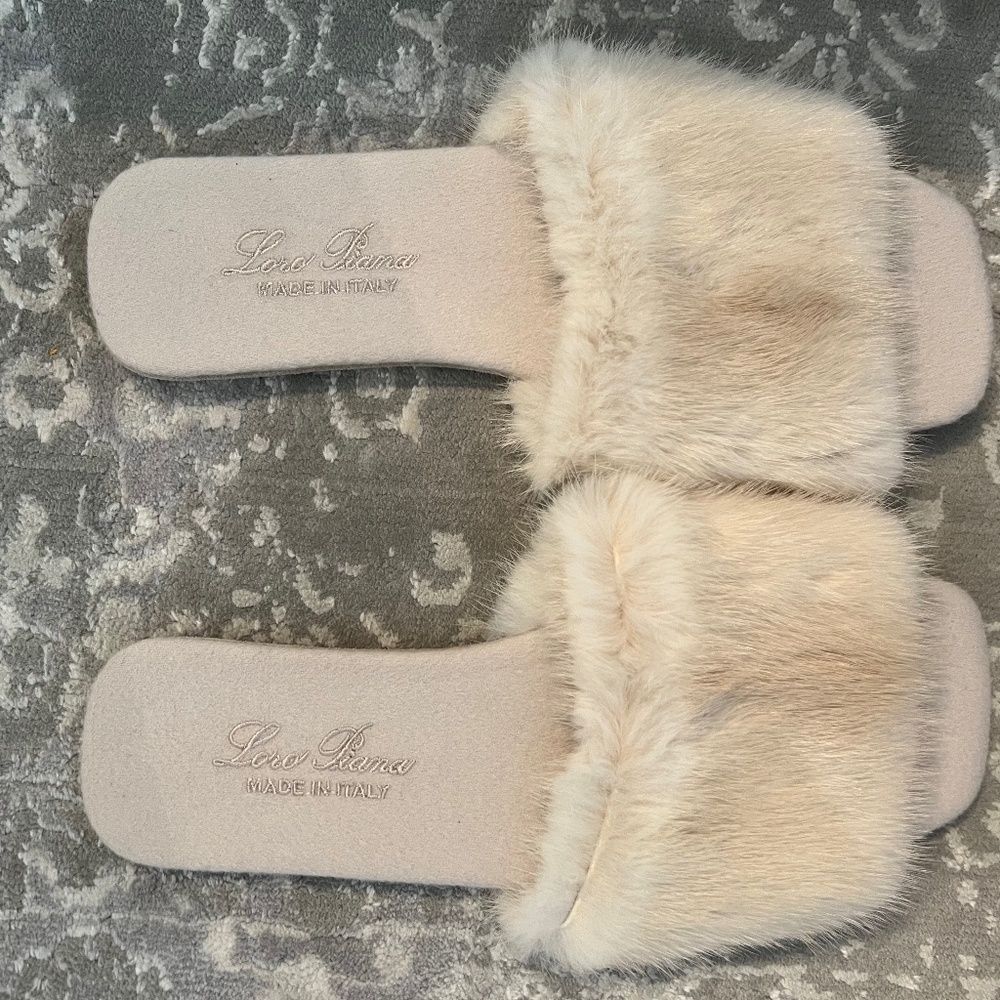 COPY - Lora Piana sleepers